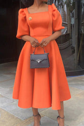 Vestido midi elegante de corte A en azul cielo